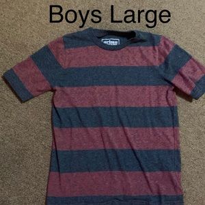 Boys large t-shirt